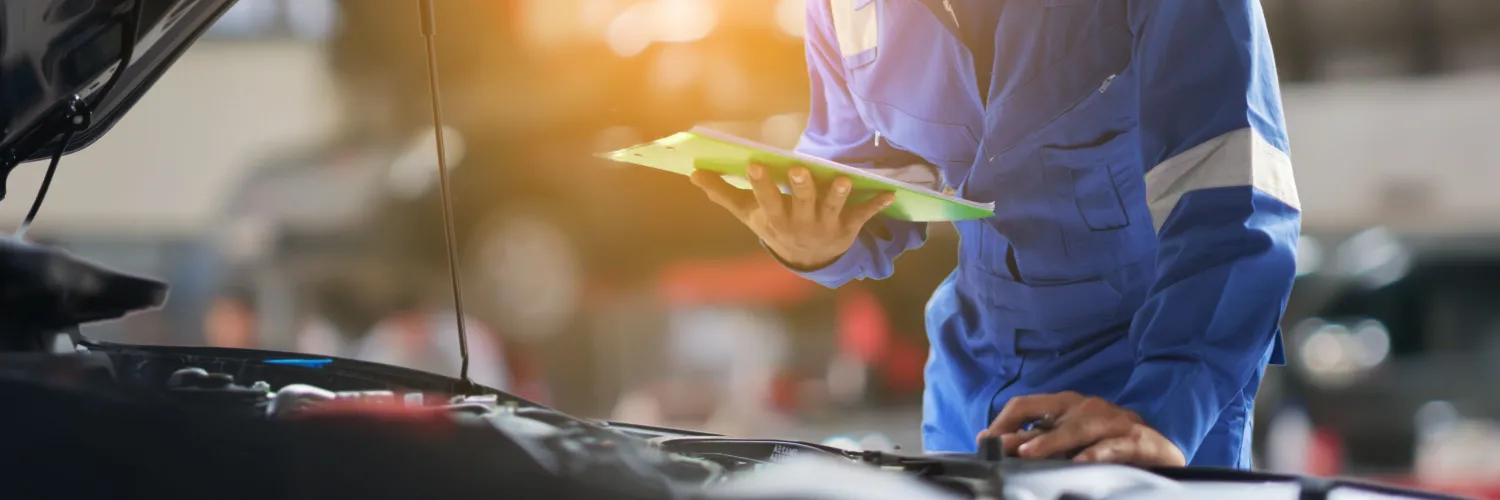 Maintenance périodique du véhicule à Laval, Québec
