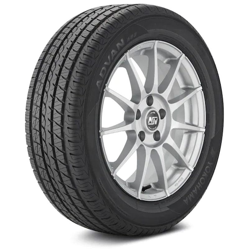 225/55R17 95V YOKO ADVAN A83B