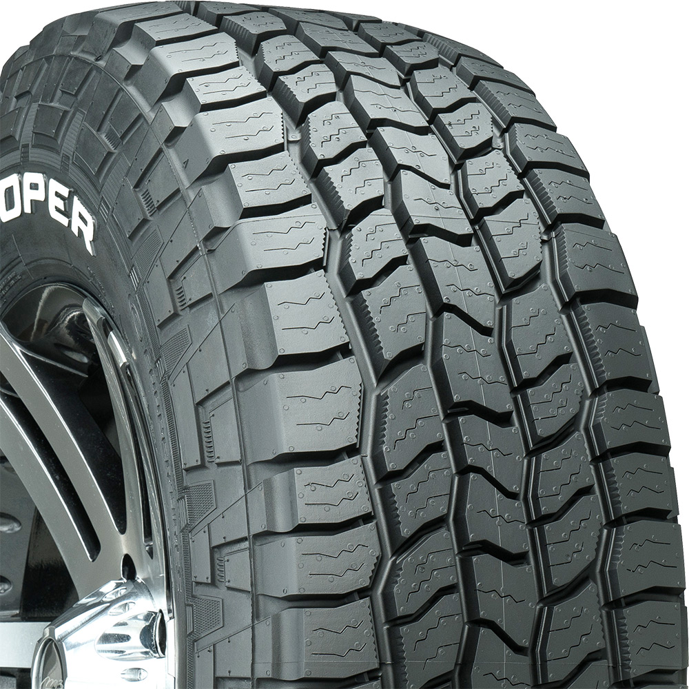 2656020 LT 10P 121/118R COOPER DISCOVERER AT3 XLT (AW)