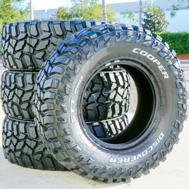 Neumático 305/70R18 Cooper 3057018 LT Discoverer Stt Pro