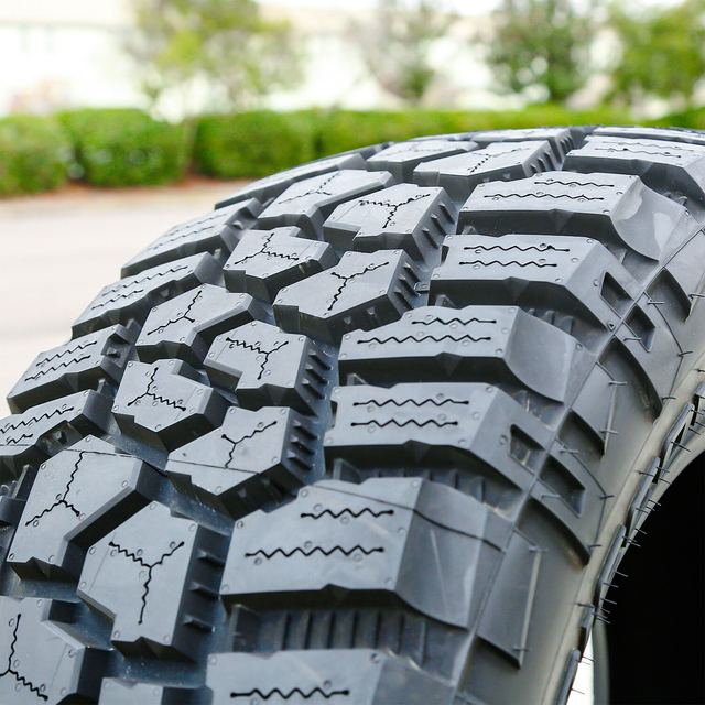 Neumático 35x12.50R17 Cooper LT Discoverer Rugged Trek