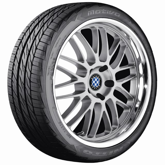 Pneu 235/45R17 Nitto Motivo