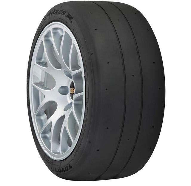 Pneu 235/40R17 Toyo Proxes