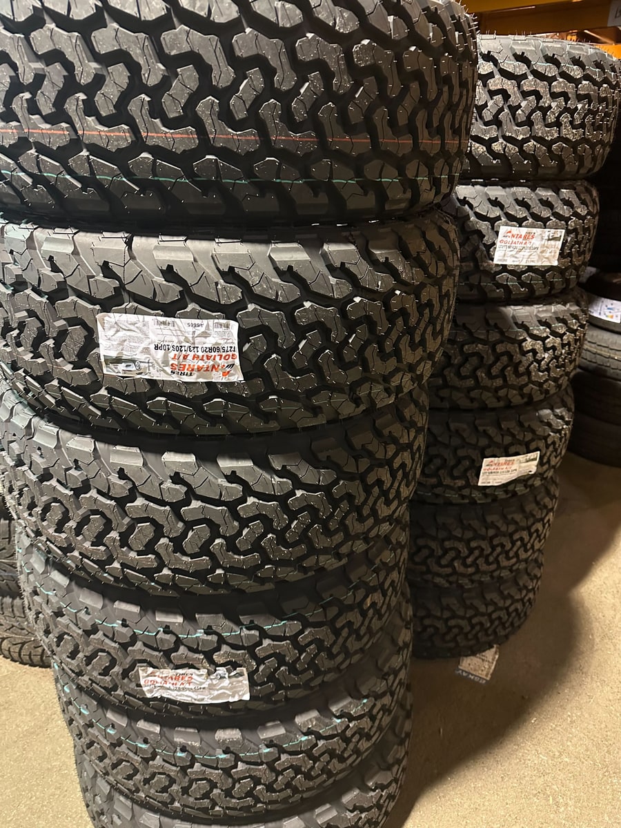 275/65R18 Antares Goliath A/T LT